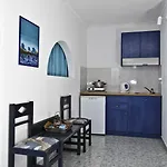 Roula &