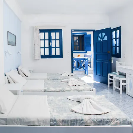 Roula & Perissa (Santorini)