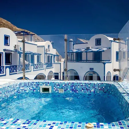 Roula & Perissa (Santorini)