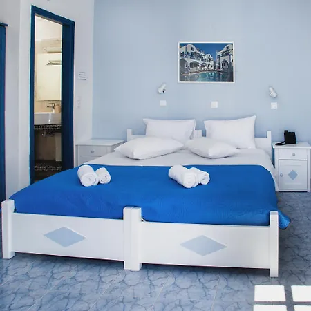Roula & Perissa (Santorini)