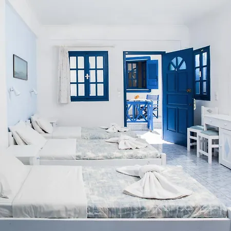 Roula & Perissa (Santorini)