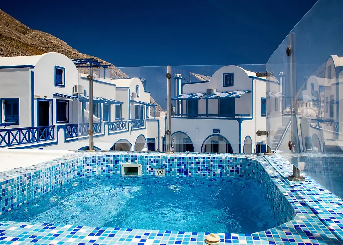 Roula & Perissa (Santorini)