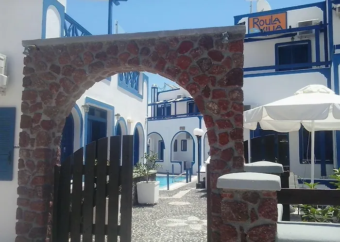 Oda ve Kahvaltı Roula & Perissa (Santorini)