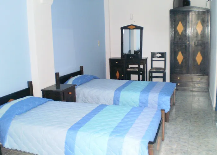 Roula & Perissa (Santorini)