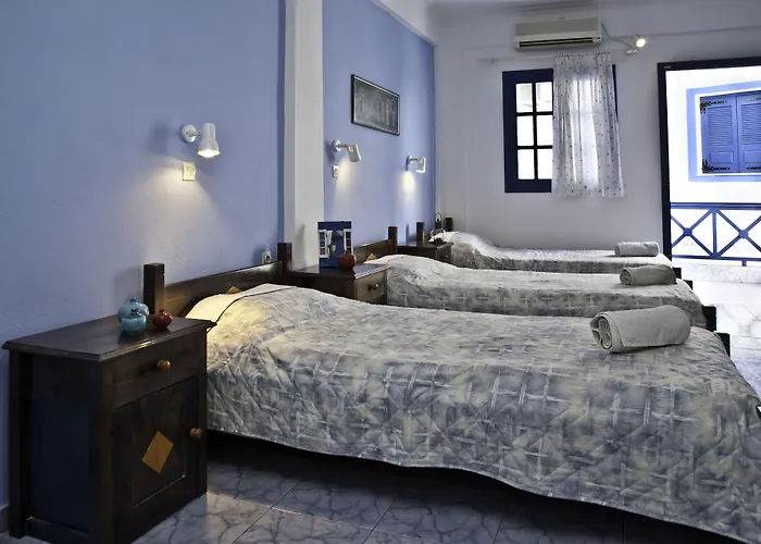 Roula & Perissa (Santorini)