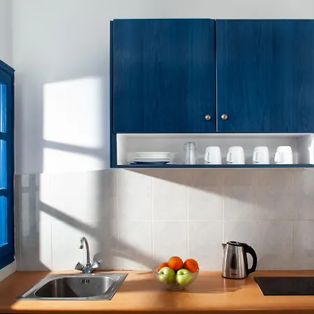 Bed and Breakfast Roula & Περίσσα