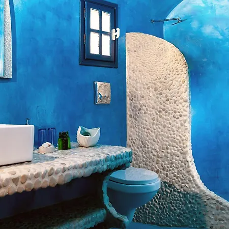 فندق مبيت وإفطار Roula & 3*