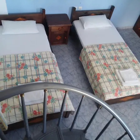 Bed & Breakfast Roula &