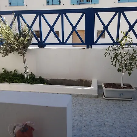 Roula & فندق مبيت وإفطار