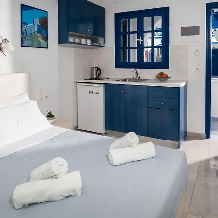 Roula & Perissa (Santorini)