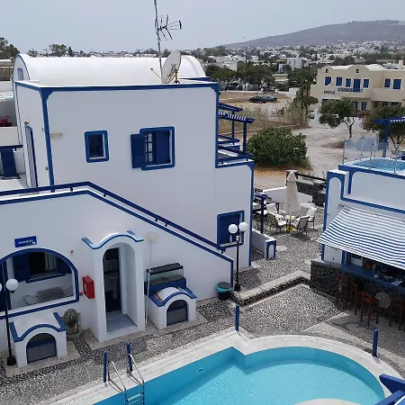 Roula & Bed and Breakfast