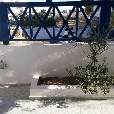 Roula & فندق مبيت وإفطار