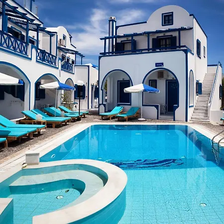 Roula & Bed & Breakfast Perissa (Santorini)