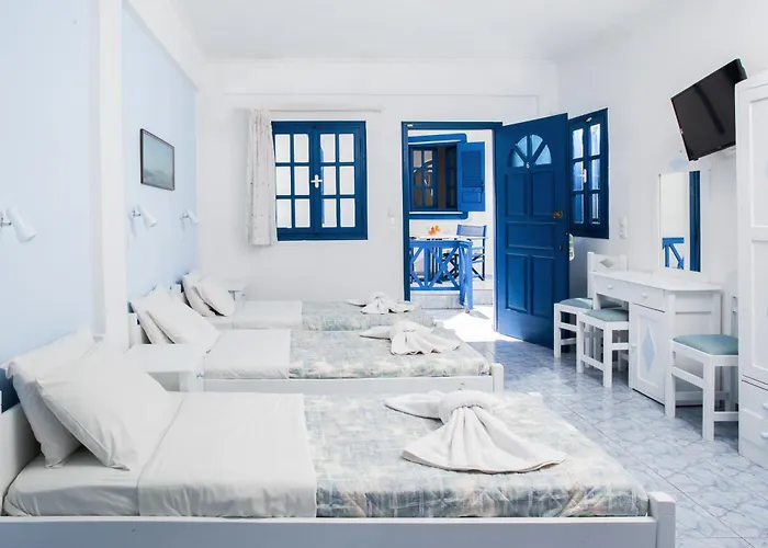 Roula & Perissa (Santorini)